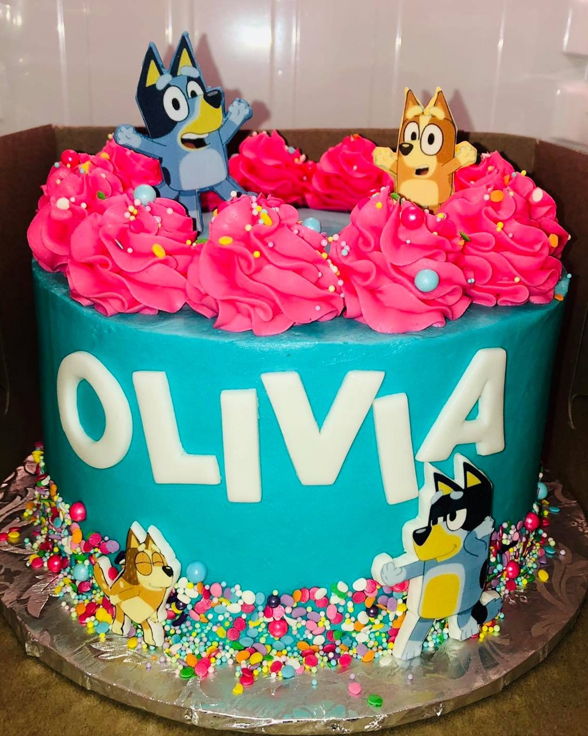 Bluey birthday cake